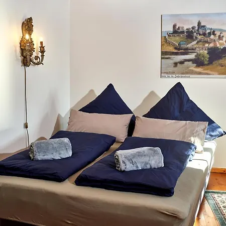 بيت للعطل Ritterstube - Eifelstuben Mit Charme, Naehe Und Burg, Aussergewoehnlich, Vulkaneifel *