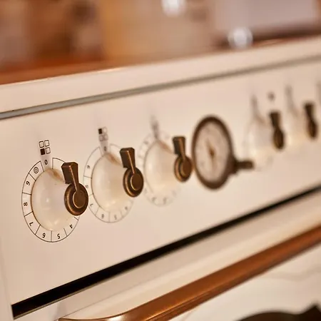 Semesterbostad Ritterstube - Eifelstuben Mit Charme, Naehe Und Burg, Aussergewoehnlich, Vulkaneifel *