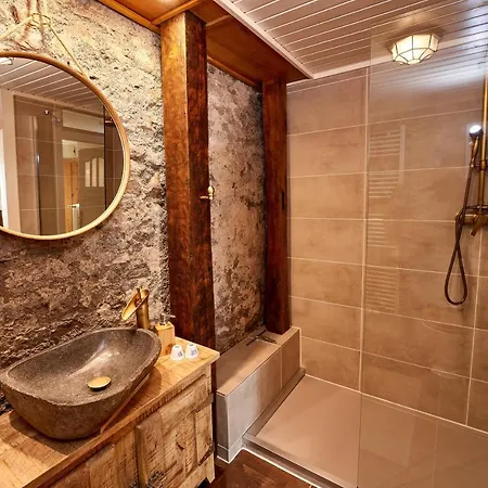 بيت للعطل Ritterstube - Eifelstuben Mit Charme, Naehe Und Burg, Aussergewoehnlich, Vulkaneifel Ulmen