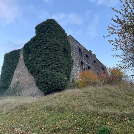 Ritterstube - Eifelstuben Mit Charme, Naehe Und Burg, Aussergewoehnlich, Vulkaneifel بيت للعطل *