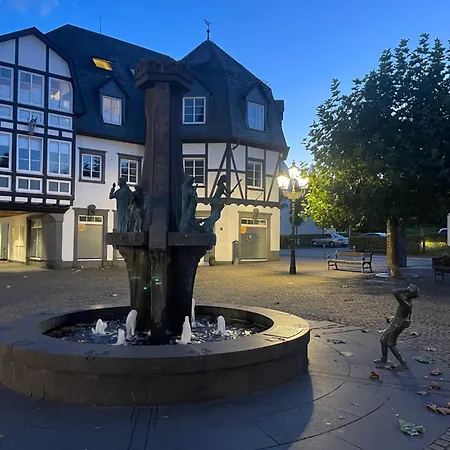 Ritterstube - Eifelstuben Mit Charme, Naehe Und Burg, Aussergewoehnlich, Vulkaneifel بيت للعطل Ulmen