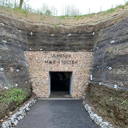 Ritterstube - Eifelstuben Mit Charme, Naehe Und Burg, Aussergewoehnlich, Vulkaneifel Ulmen