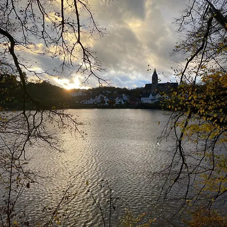 Ritterstube - Eifelstuben Mit Charme, Naehe Und Burg, Aussergewoehnlich, Vulkaneifel Semesterbostad *