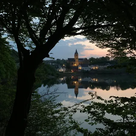Ritterstube - Eifelstuben Mit Charme, Naehe Und Burg, Aussergewoehnlich, Vulkaneifel * Ulmen