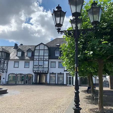 Ritterstube - Eifelstuben Mit Charme, Naehe Und Burg, Aussergewoehnlich, Vulkaneifel * Ulmen