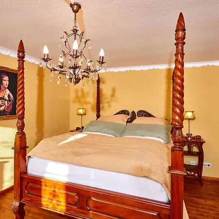 بيت للعطل Ritterstube - Eifelstuben Mit Charme, Naehe Und Burg, Aussergewoehnlich, Vulkaneifel *