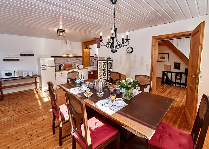 Prázdninový dům Ritterstube - Eifelstuben Mit Charme, Naehe Und Burg, Aussergewoehnlich, Vulkaneifel Ulmen