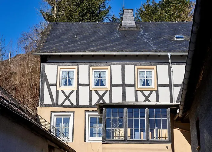 Prázdninový dům Ritterstube - Eifelstuben Mit Charme, Naehe Und Burg, Aussergewoehnlich, Vulkaneifel
