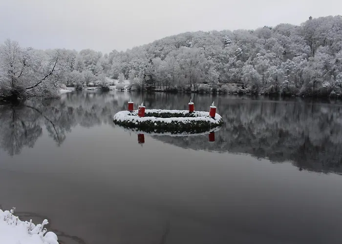 Ritterstube - Eifelstuben Mit Charme, Naehe Und Burg, Aussergewoehnlich, Vulkaneifel Prázdninový dům *