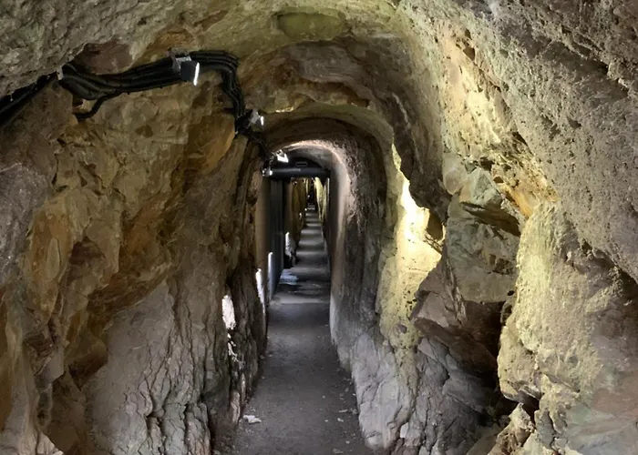 Ritterstube - Eifelstuben Mit Charme, Naehe Und Burg, Aussergewoehnlich, Vulkaneifel Prázdninový dům